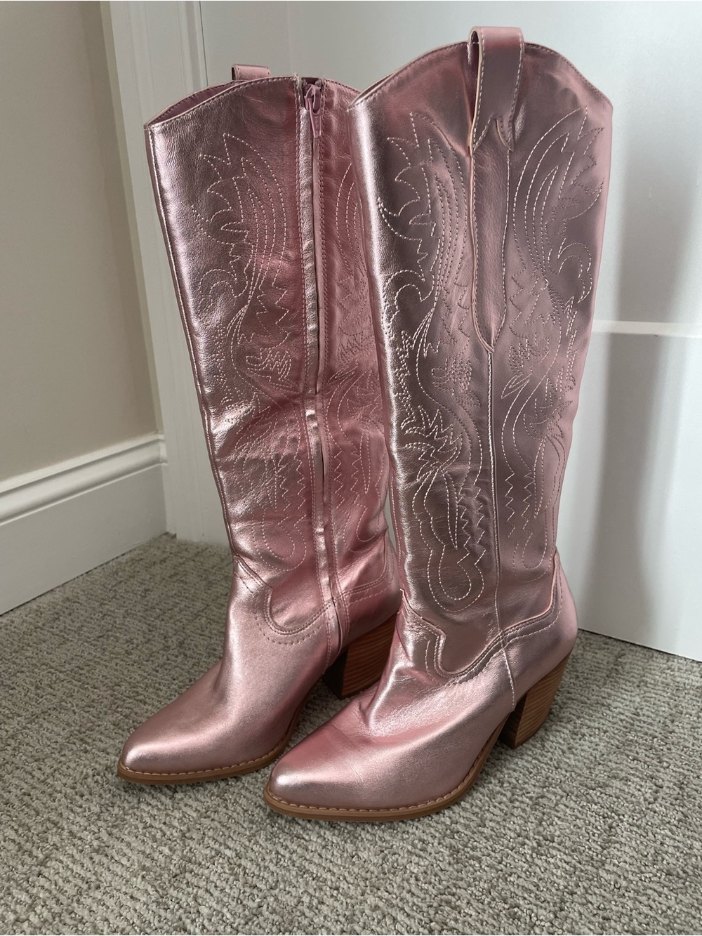 Gianni Bini Metallic Rose Pink Western Knee-High Boots with Block Heel - Picture 3 of 5